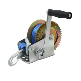 The blue webbing hand-cranked winch is suitable for light to medium-load traction and positioning